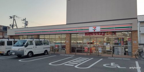 コンビニ　セブンイレブン 大阪豊里大橋店（コンビニ）まで496m