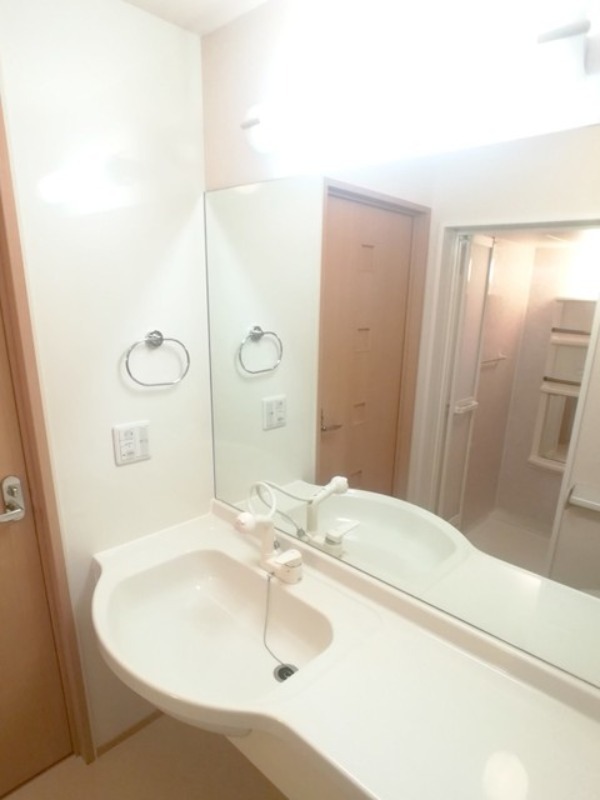 洗面設備　図面と現状に相違がある場合には現状を優先