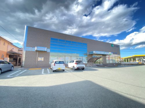 銀行　三十三銀行花岡支店（銀行）まで1275m