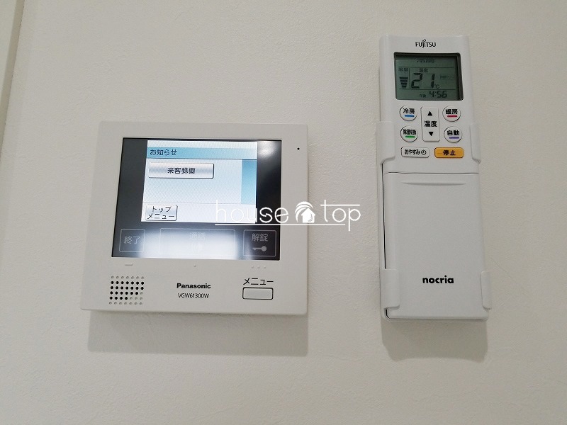 セキュリティ　ＴＶモニターホン！オートロックの解除も可能ですよ♪