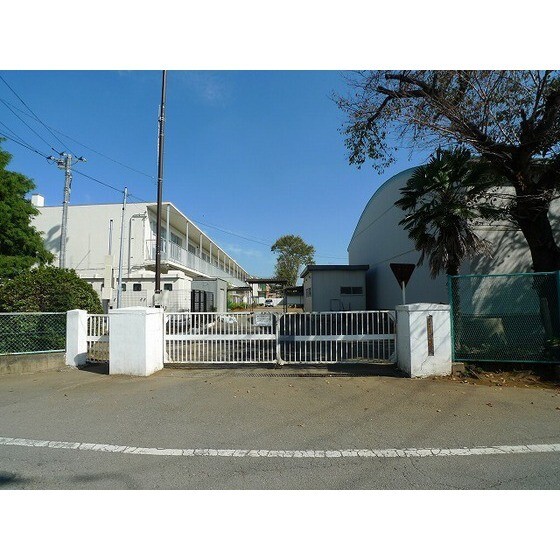 小学校　野田市立宮崎小学校（小学校）まで1636m