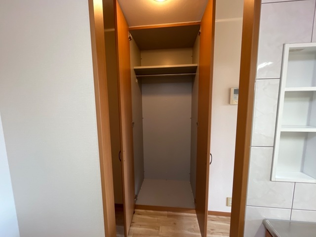 その他　リビングのクローゼット