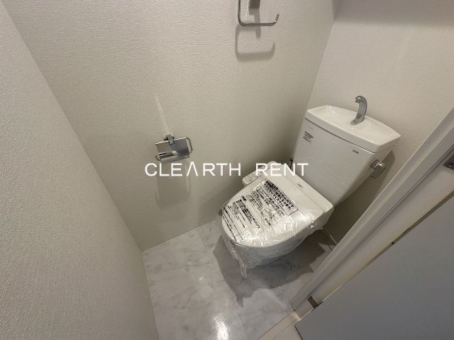 トイレ　【世田谷区池尻の新築デザイナーズマンション】