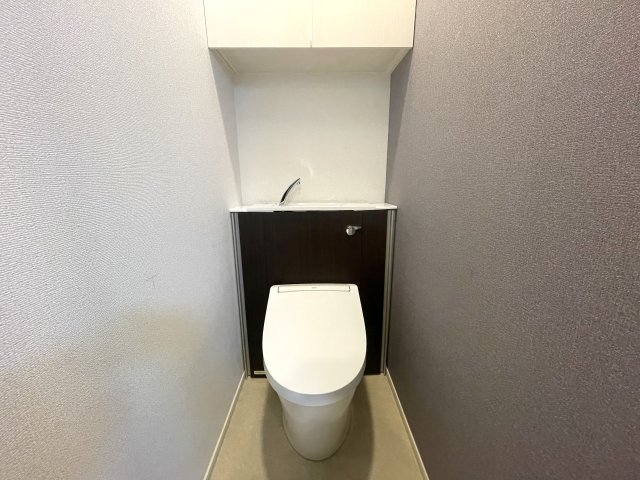 トイレ　清潔感のあるトイレです