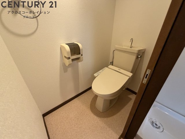 トイレ　清潔感のあるトイレです
