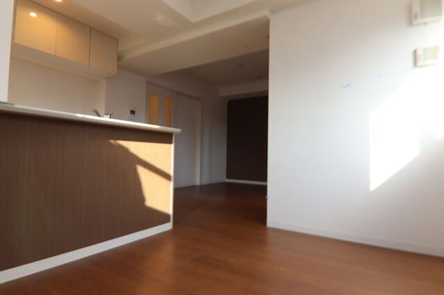 居室・リビング　※別室の参考写真の為、現況優先です。