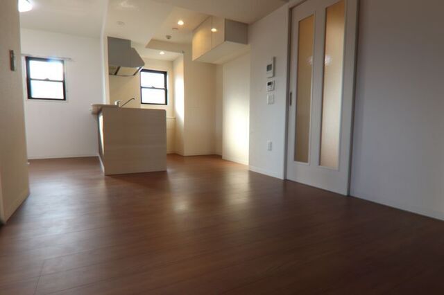 居室・リビング　※別室の参考写真の為、現況優先です。