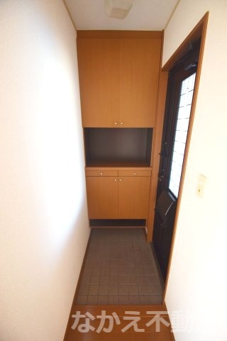 玄関　明るい玄関です