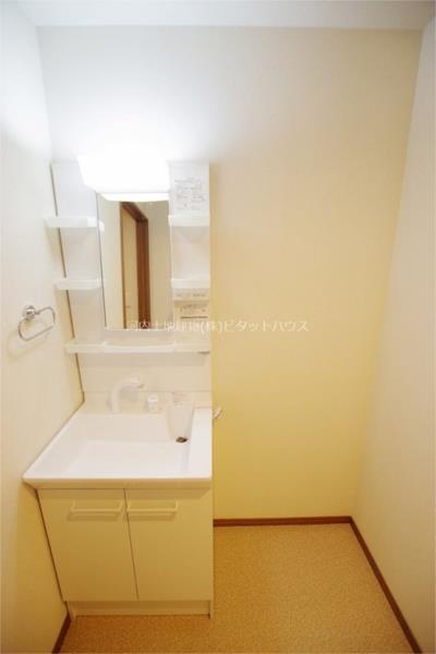 洗面設備　洗面所