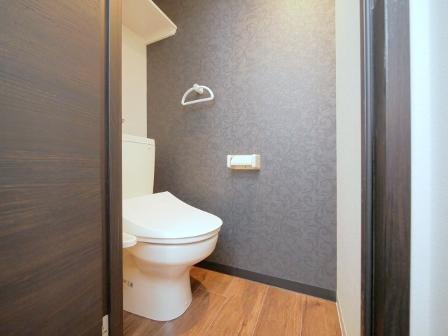 トイレ　ウォシュレット付きです♪