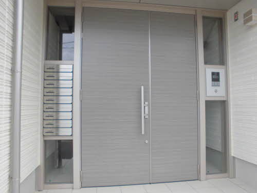 エントランス　オートロックエントランス