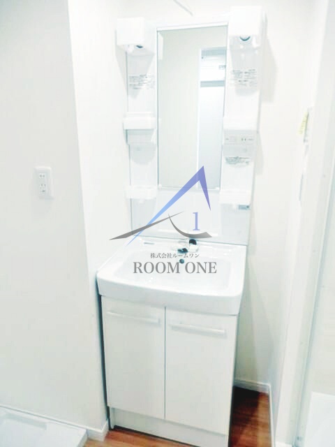 洗面設備　洗面台です。