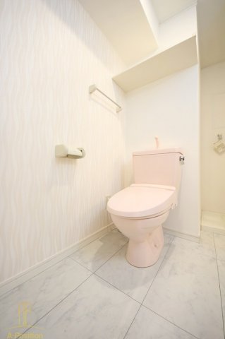 トイレ　モンサンミッシェル北浜