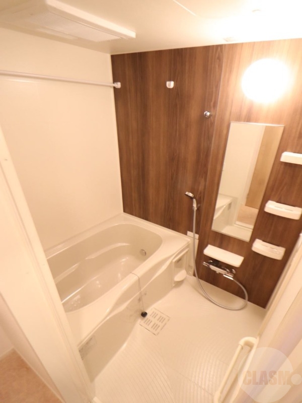 バス・シャワールーム　追炊き・浴室乾燥機能付き