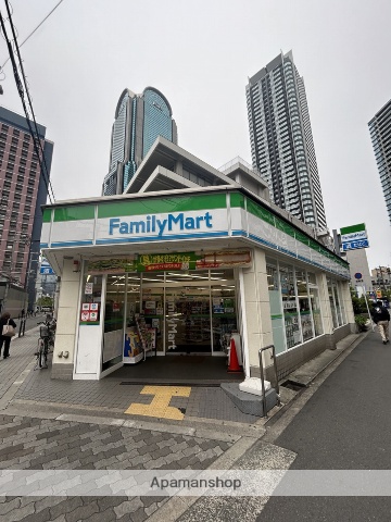 コンビニ　セブン－イレブン大阪豊崎３丁目店（コンビニ）まで195m