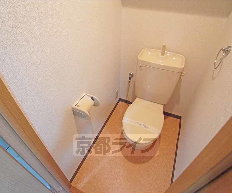 トイレ　築浅物件です