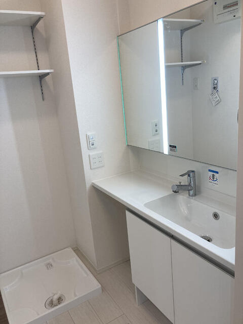 洗面設備　洗髪洗面化粧台