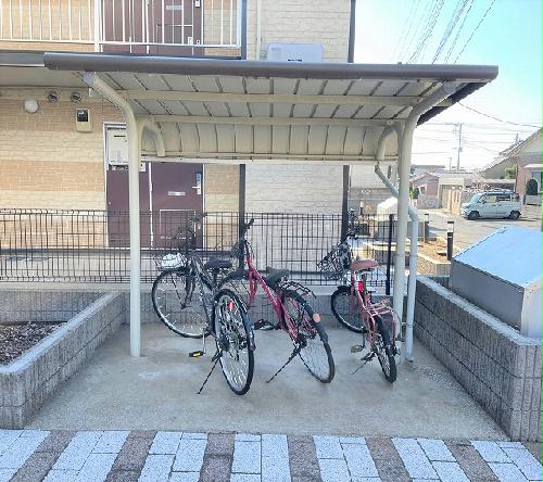 その他共有部分　屋根付き駐輪場