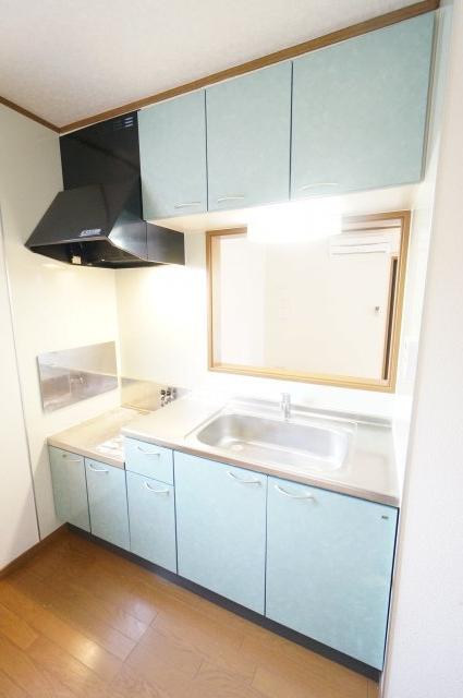 キッチン　※同タイプの写真です。