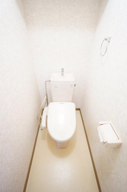 トイレ　※同タイプの写真です。