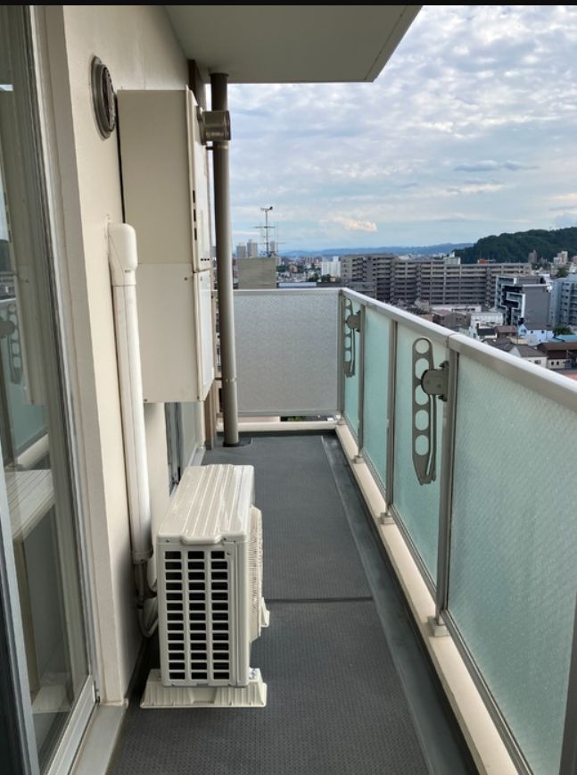 バルコニー　同施工会社施工物件の参考写真になります※現況優先