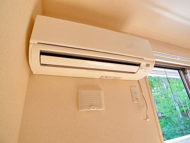 その他　☆エアコン付き☆