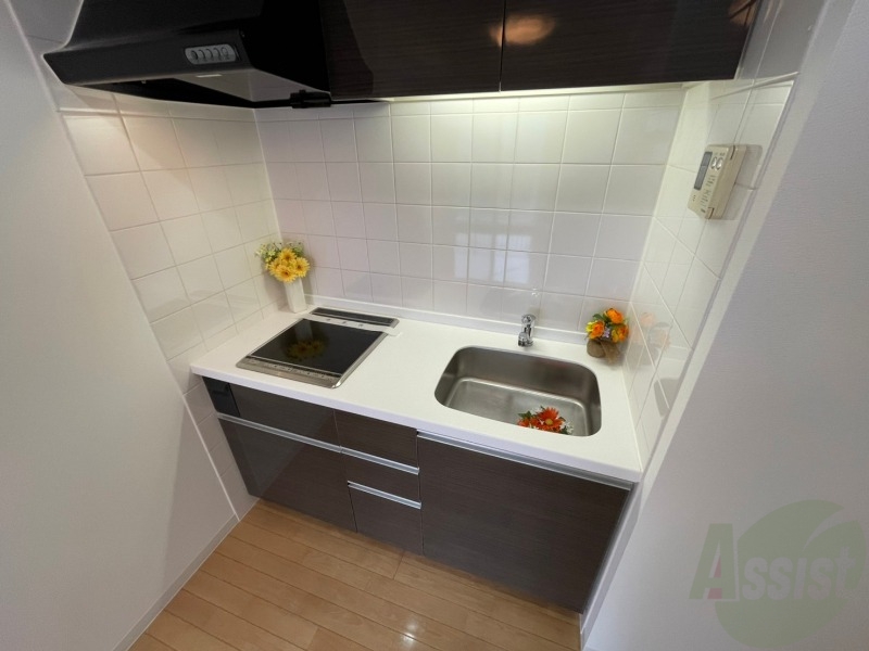 キッチン　キッチンです。一人暮らしなら十分な大きさですね。