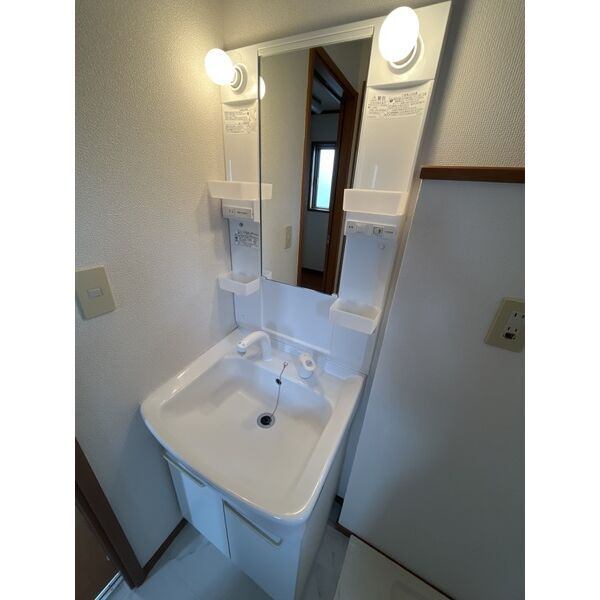 洗面設備　参考写真