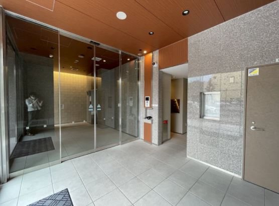 エントランス　★見学予約受付中★