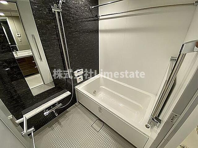 バス・シャワールーム　別部屋参考写真