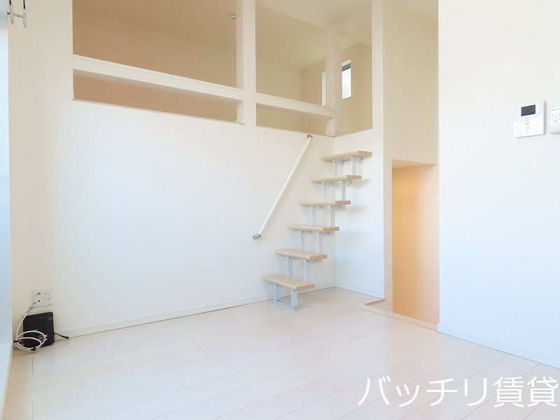 居室・リビング　別号室写真の為、現状を優先致します。