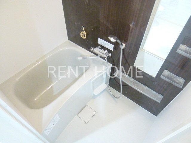 バス・シャワールーム　バスルーム