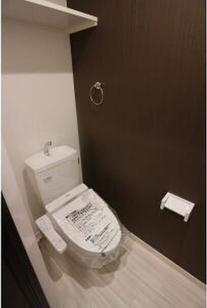 トイレ　落ち着いたトイレです