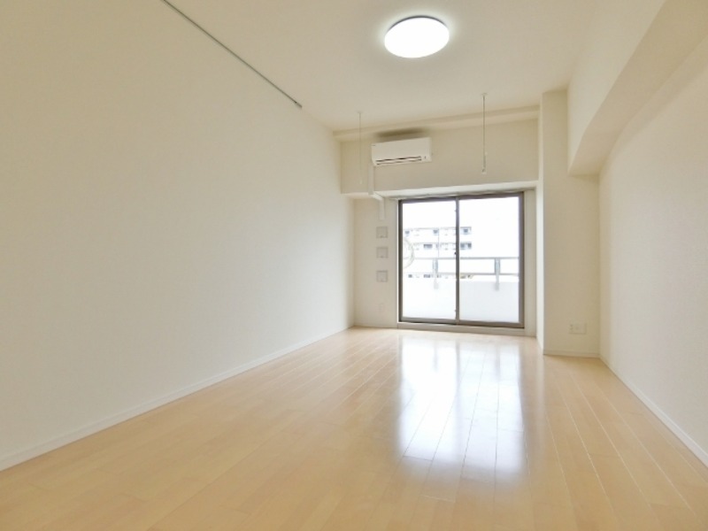 居室・リビング　図面と現状に相違がある場合には現状を優先