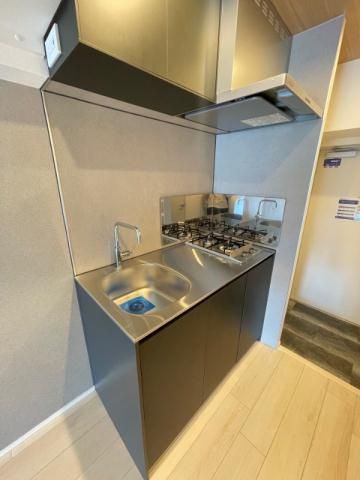 キッチン　写真は同タイプ住居です。