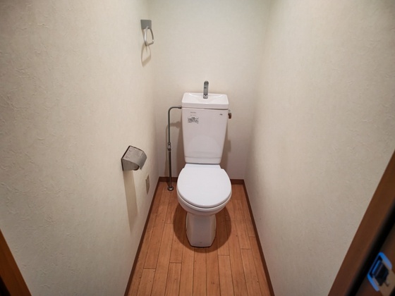 トイレ　※別部屋の写真です