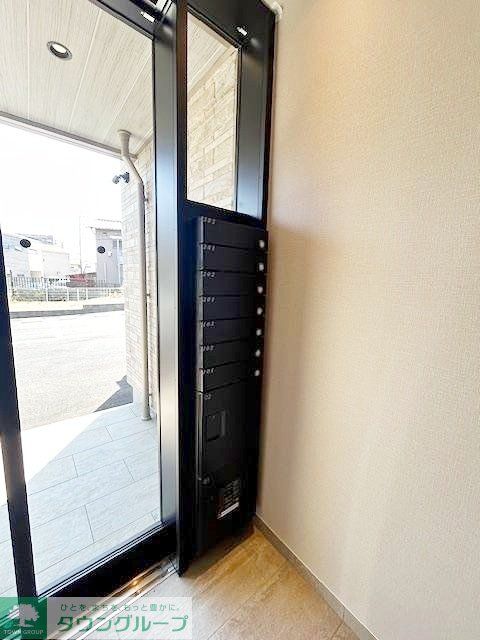 エントランス　バルコニー