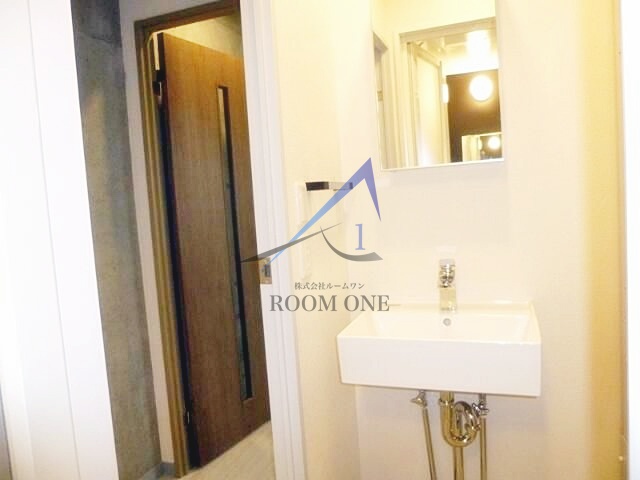 洗面設備　洗面台です。