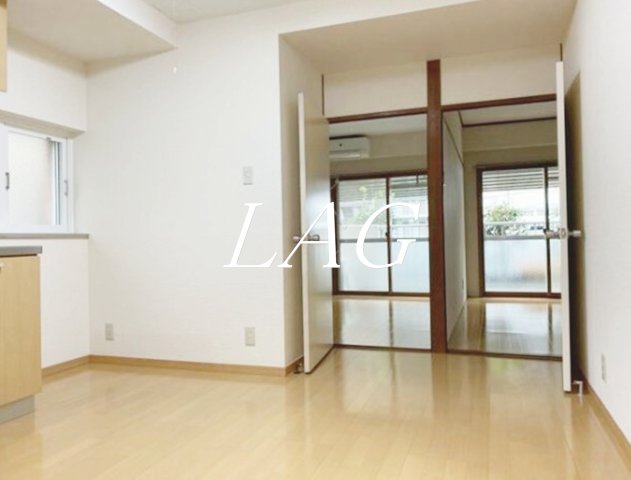 居室・リビング　洋室のお部屋です。