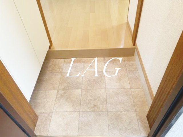 玄関　玄関です。