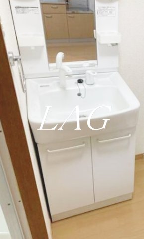 洗面設備　独立洗面台です。