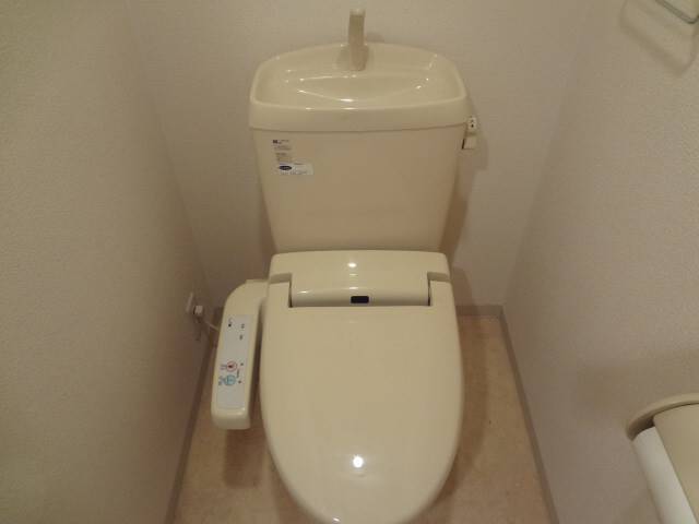トイレ　ウォシュレット付きトイレ