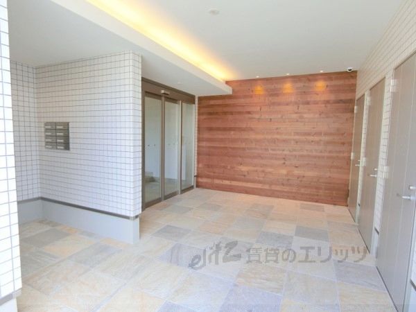 ロビー　エントランス