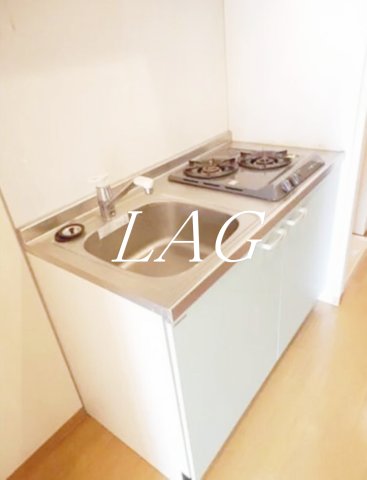 キッチン　キッチンです。