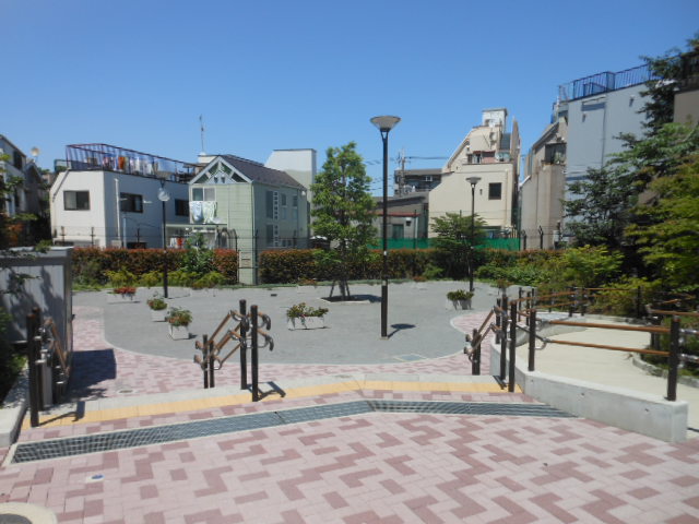 公園　公園（公園）まで719m