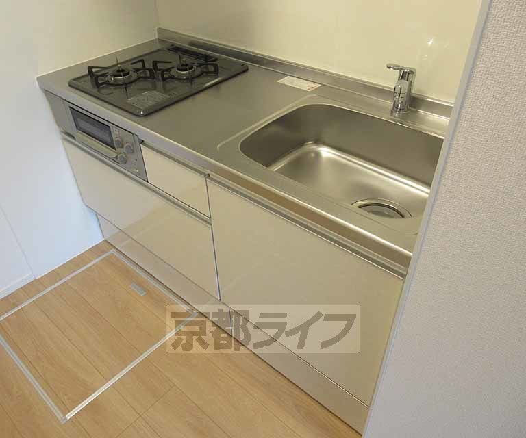 キッチン　嬉しいシステムキッチンです