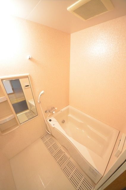 バス・シャワールーム　☆ゆったりくつろげます☆