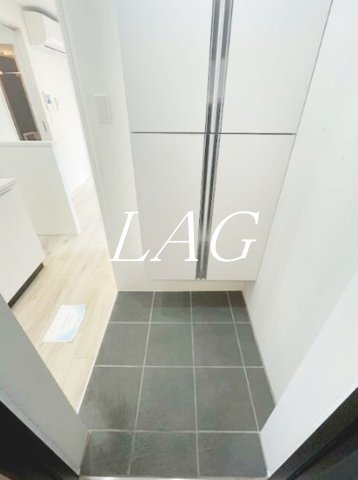 玄関　玄関です。