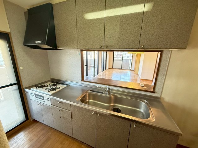 キッチン　キッチンでお料理をお楽しみください