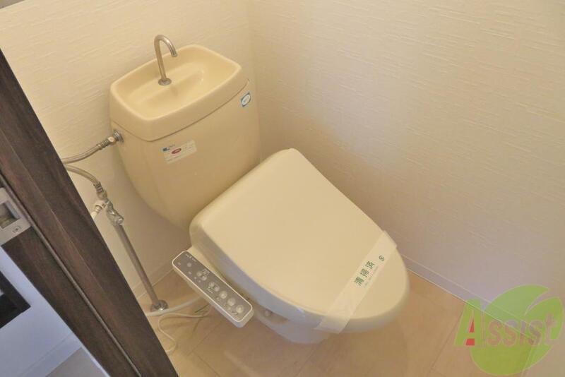 トイレ　トイレにはウォッシュレットが付いております。